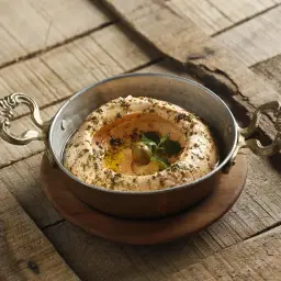 لبنة حارة